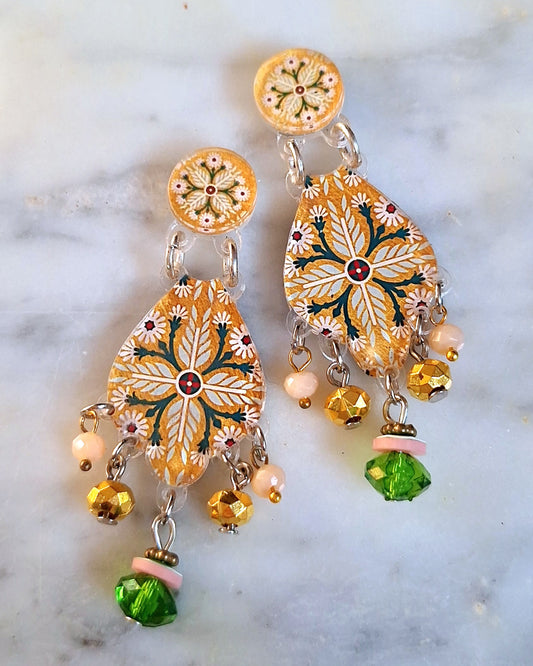 2536 Medium leaf earrings