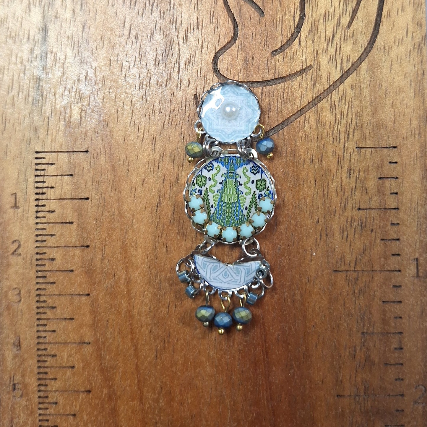 2407 Triple Duck egg earrings