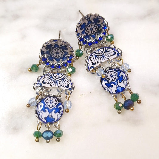 2408 China blue 3 tier earrings